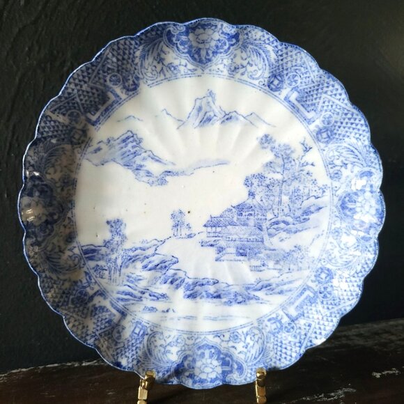 Antique Blue and White Chinese Porcelain Bowl With Mountain and Pagoda Design - Picture 1 of 7
